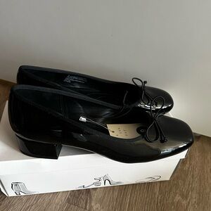 Black patent block heels